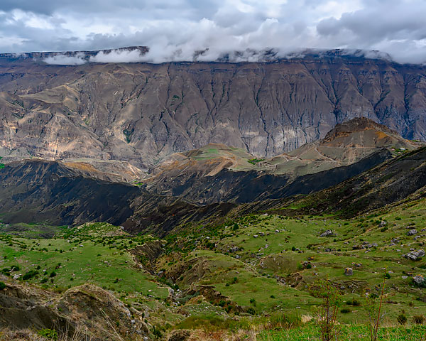 склоны хребта Квартдах