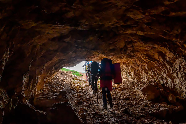 через тоннель