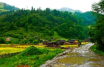село возле хребта Мармарош шепот